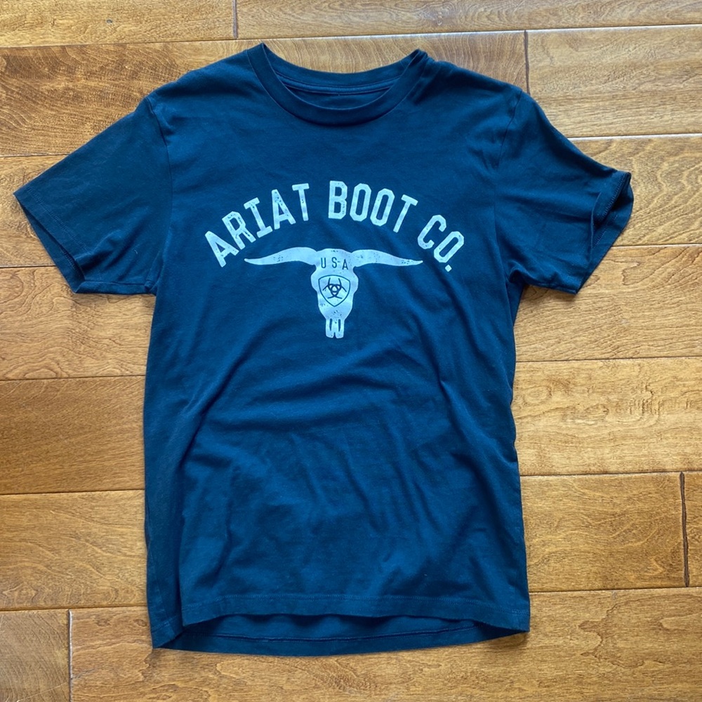 Ariat womens tee